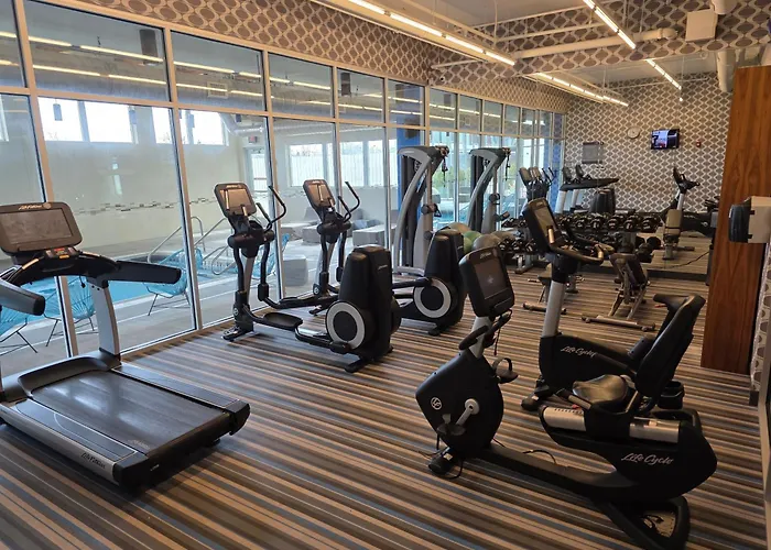 Aloft Buffalo Airport