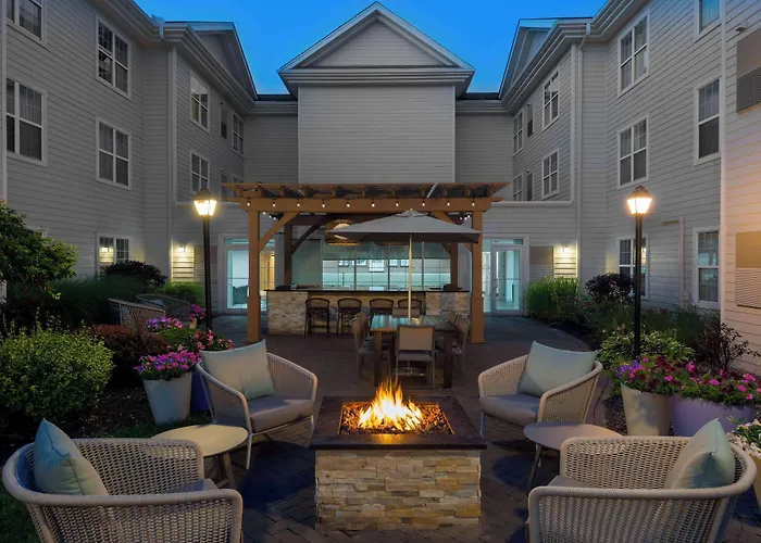 Homewood Suites By Hilton Buffalo/AirportAirport Hotel